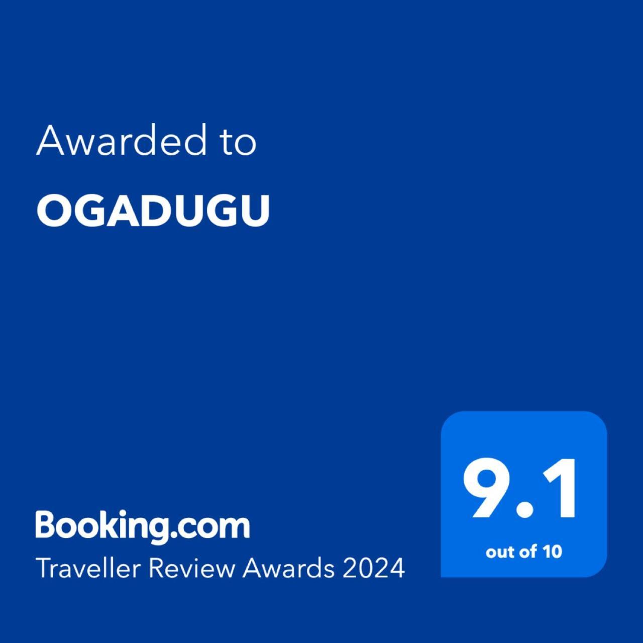 Ogadugu Bucareste Exterior foto